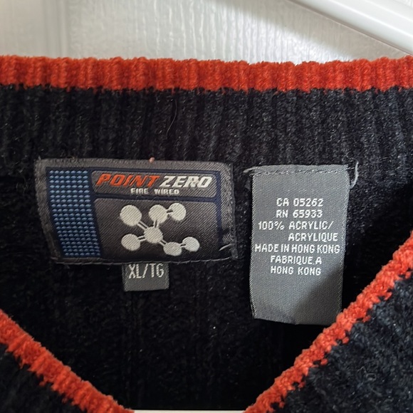 crewneck - Picture 3 of 3